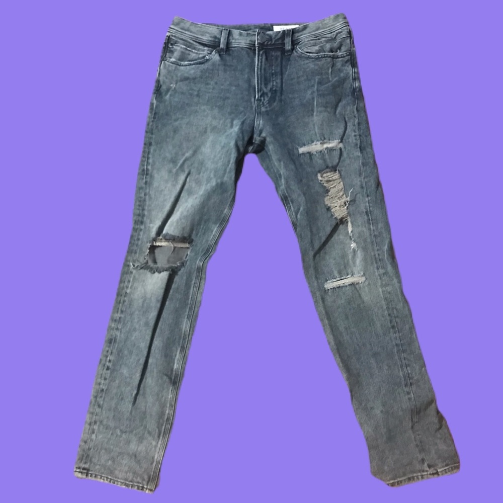 H&M Skinny Distressed Jeans